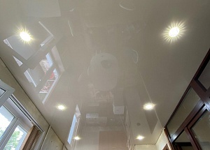 Монтаж натяжного потолка на кухне Сергиев Посад